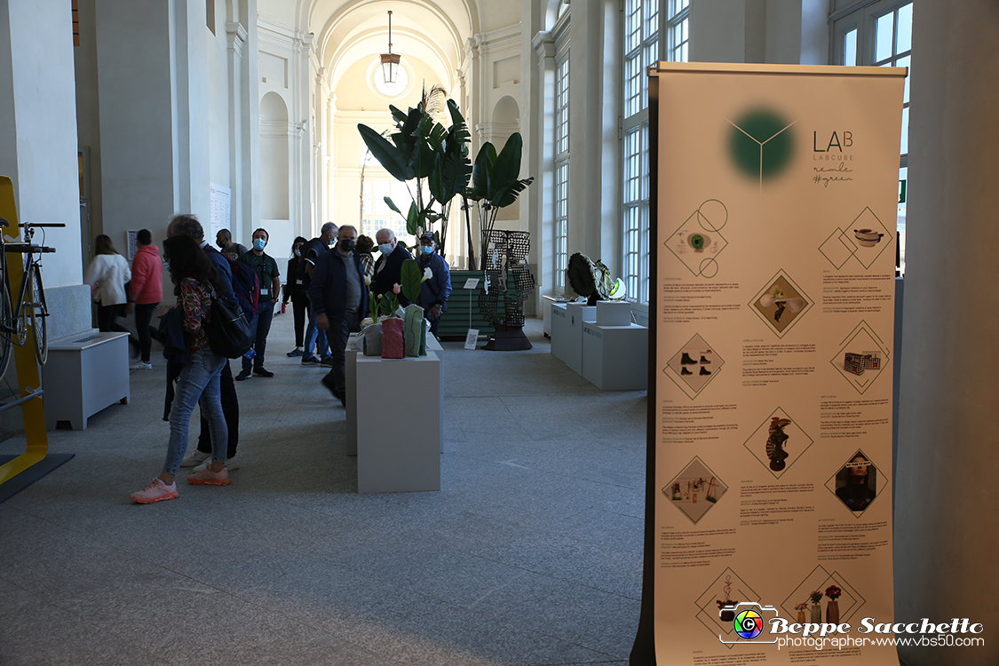 VBS_2166 - Mostra  Il mondo in una stanza. Testimonianze di culture extraeuropee.jpg